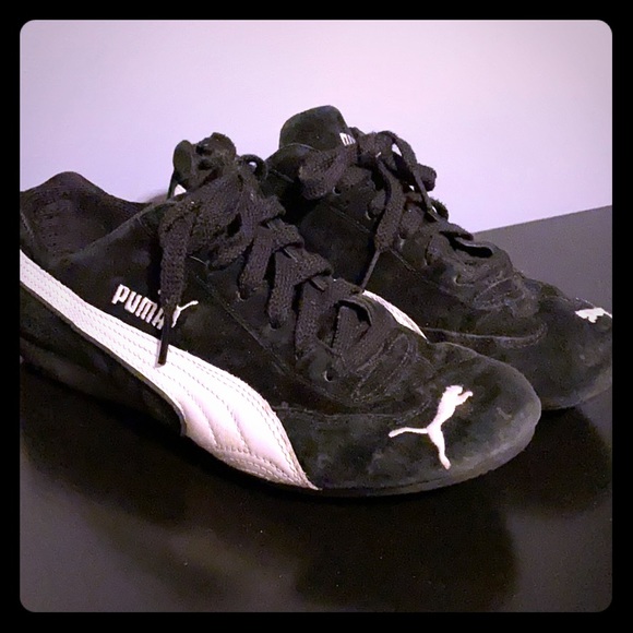 old school puma tennis shoes